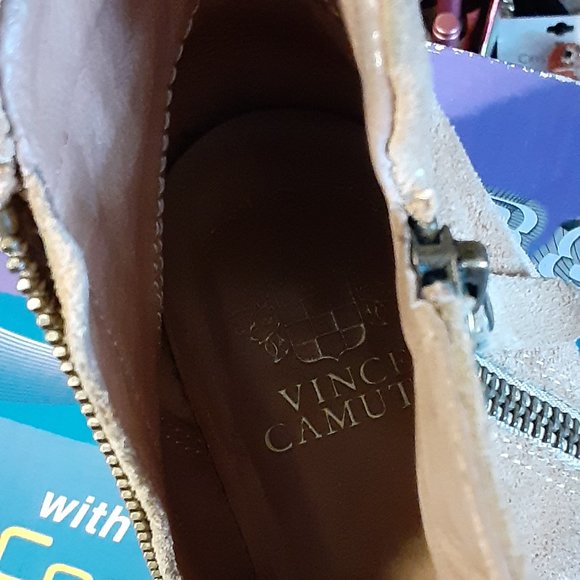 VINCE CAMUTO DISTRESSED SUEDE SHOE BOOTIE 6.5 M - Picture 4 of 4